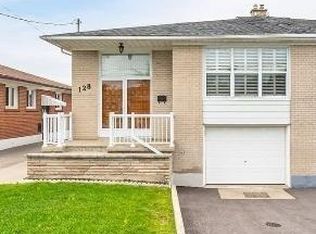 128 Hullmar Dr #BASEMENT, Toronto, ON M3N2E6