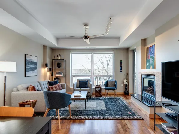 125 North Hamilton Street #403, Madison, WI 53703