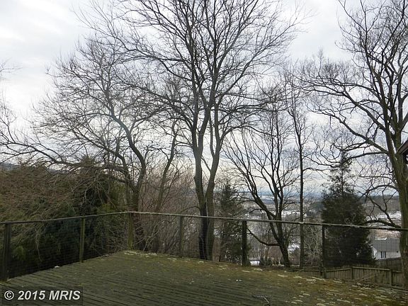 2nd image of 3948 Wistman Ln