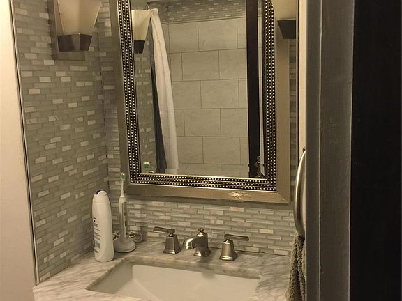 5th image of 4844 Bessie Ave