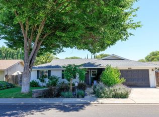1208 Garnet Dr, Modesto, CA 95355