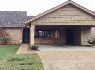 27 Club Oaks Cir, Pearl, MS 39208