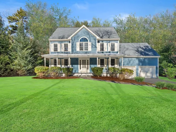 286 Valley St, Pembroke, MA 02359