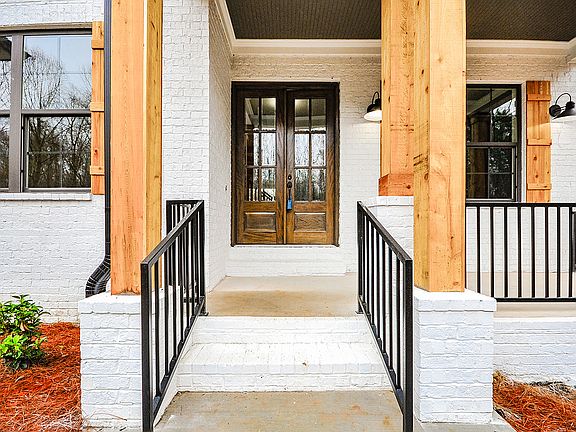 5th image of 4419 Park Royal Dr