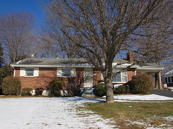 2nd image of 1023 Sheffield Dr