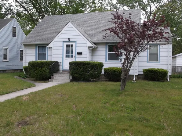 217 N Woodlawn Ave, Griffith, IN 46319