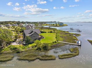 314 Joan Ct, Beaufort, NC 28516