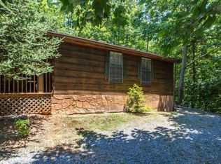 1513 School House Gap Rd, PIGEON FORGE, TN 37876