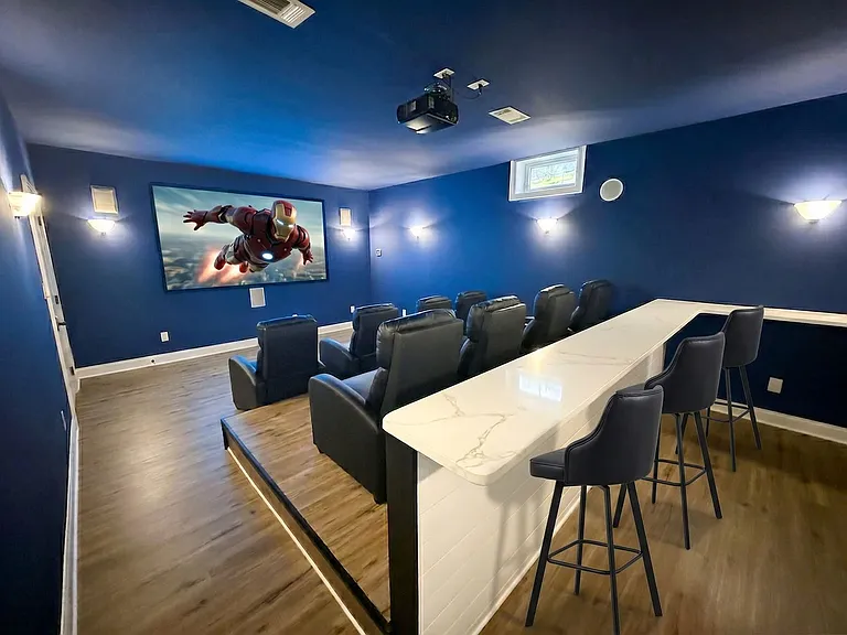 Building's Lounge
