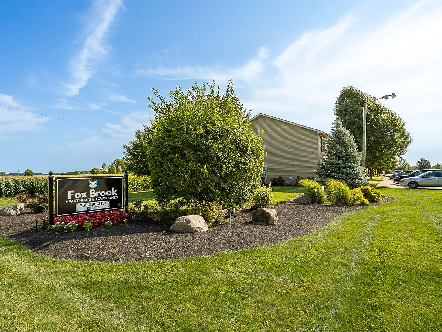 Fox Brook Apartments — Photo 1