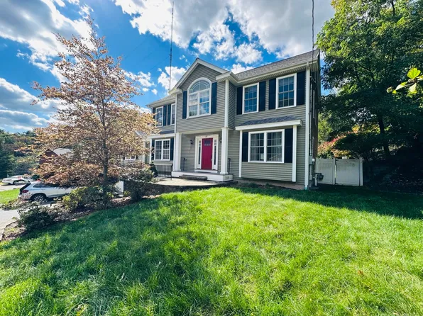37 Sherman St, Needham, MA 02494