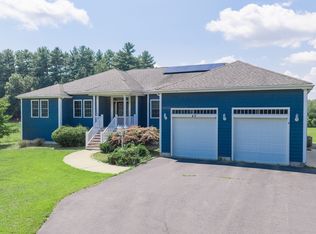 40 N Precinct St, East Taunton, MA 02718