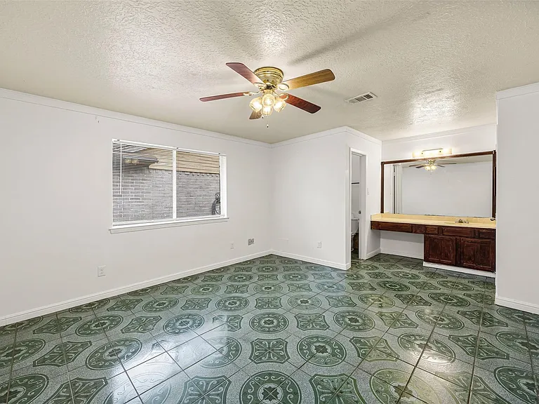 7226 Ridgeberry Dr — Photo 15