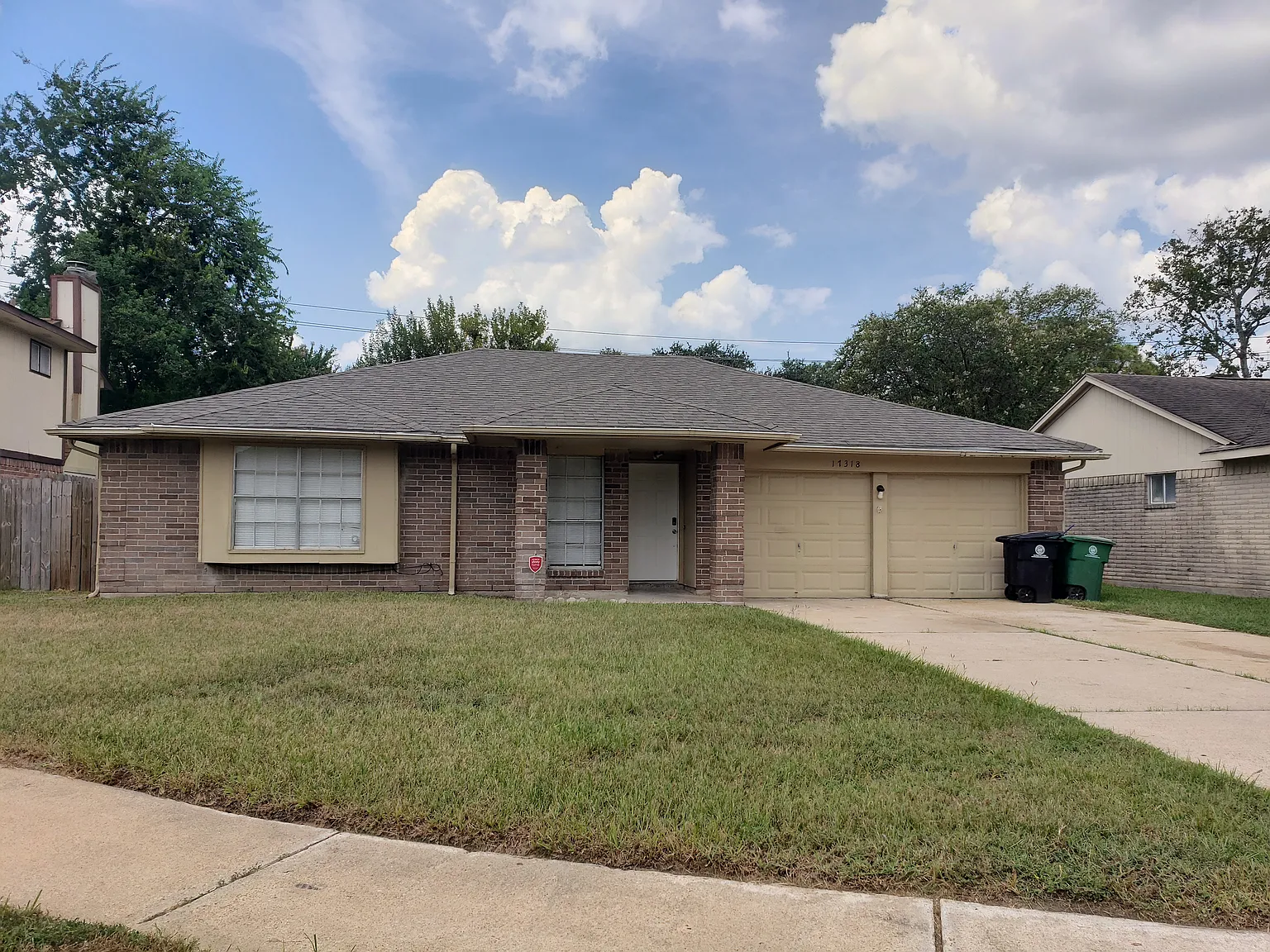 3 bed, 1214 sqft, $1,650 — Photo 1