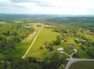 Hummingbird Rd, Fayetteville, AR 72701
