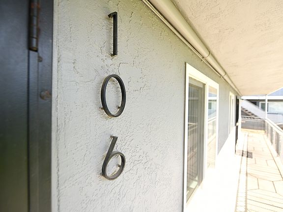 5th image of 8603 Hillside St #106
