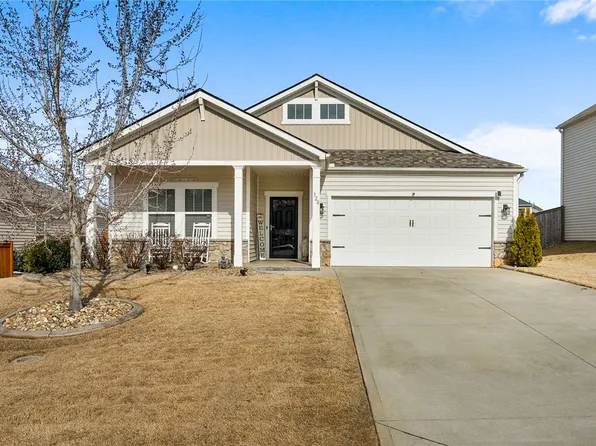 320 Fox Hollow Ln, Pelzer, SC 29669