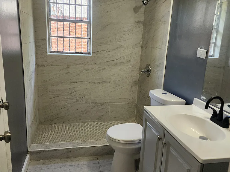 3580 Gowan Dr — Photo 3