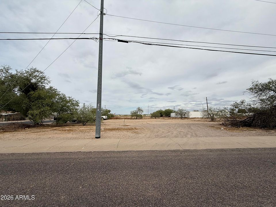 2nd image of 227 N PHOENIX Street #0