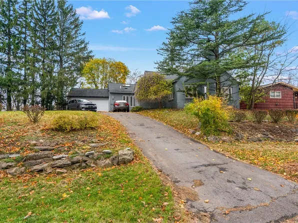 216 Scottholm Ter, Syracuse, NY 13224
