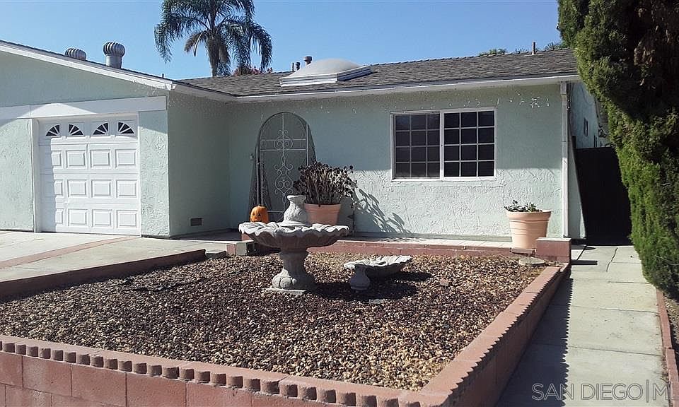 1st image of 206 Avenida Marguarita