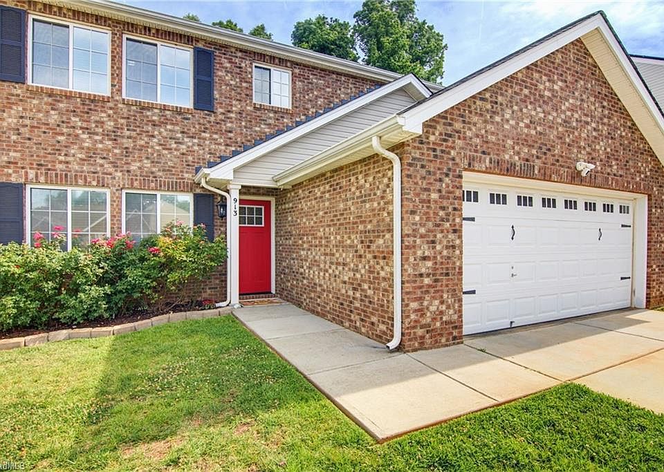 1st image of 913 Topsail Dr