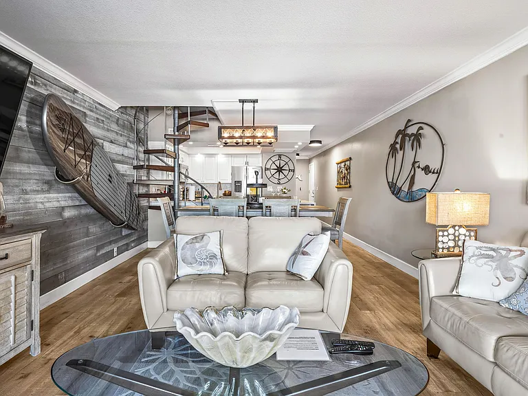 2100 Gulf Blvd #18 — Photo 9