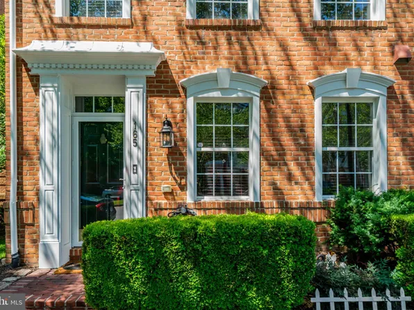 165 Cameron Station Blvd, Alexandria, VA 22304
