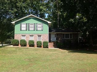 2905 Castle Dr, Lawrenceville, GA 30044