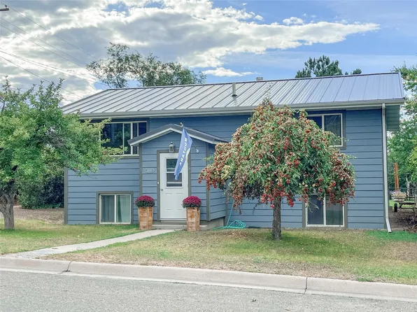 1530 Laurel St, Helena, MT 59601