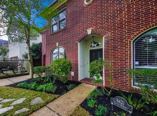 4421 Effie St, Bellaire, TX 77401