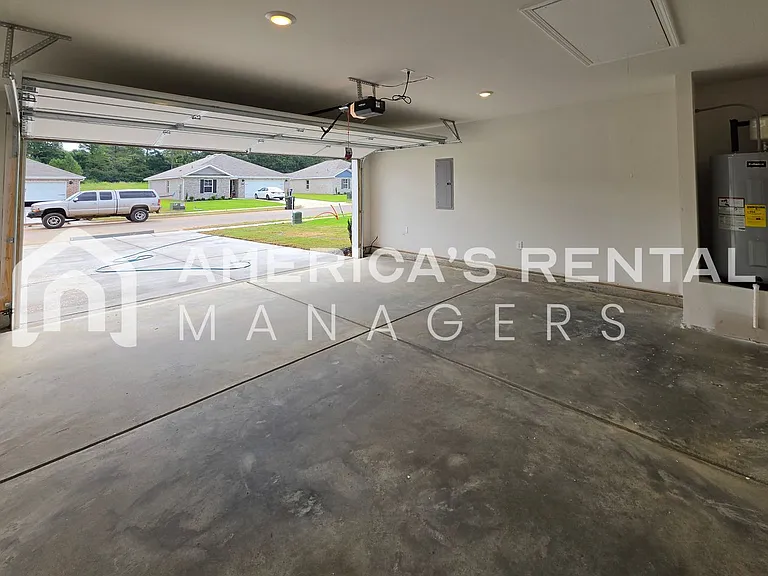108 Jonboy Ave — Photo 17