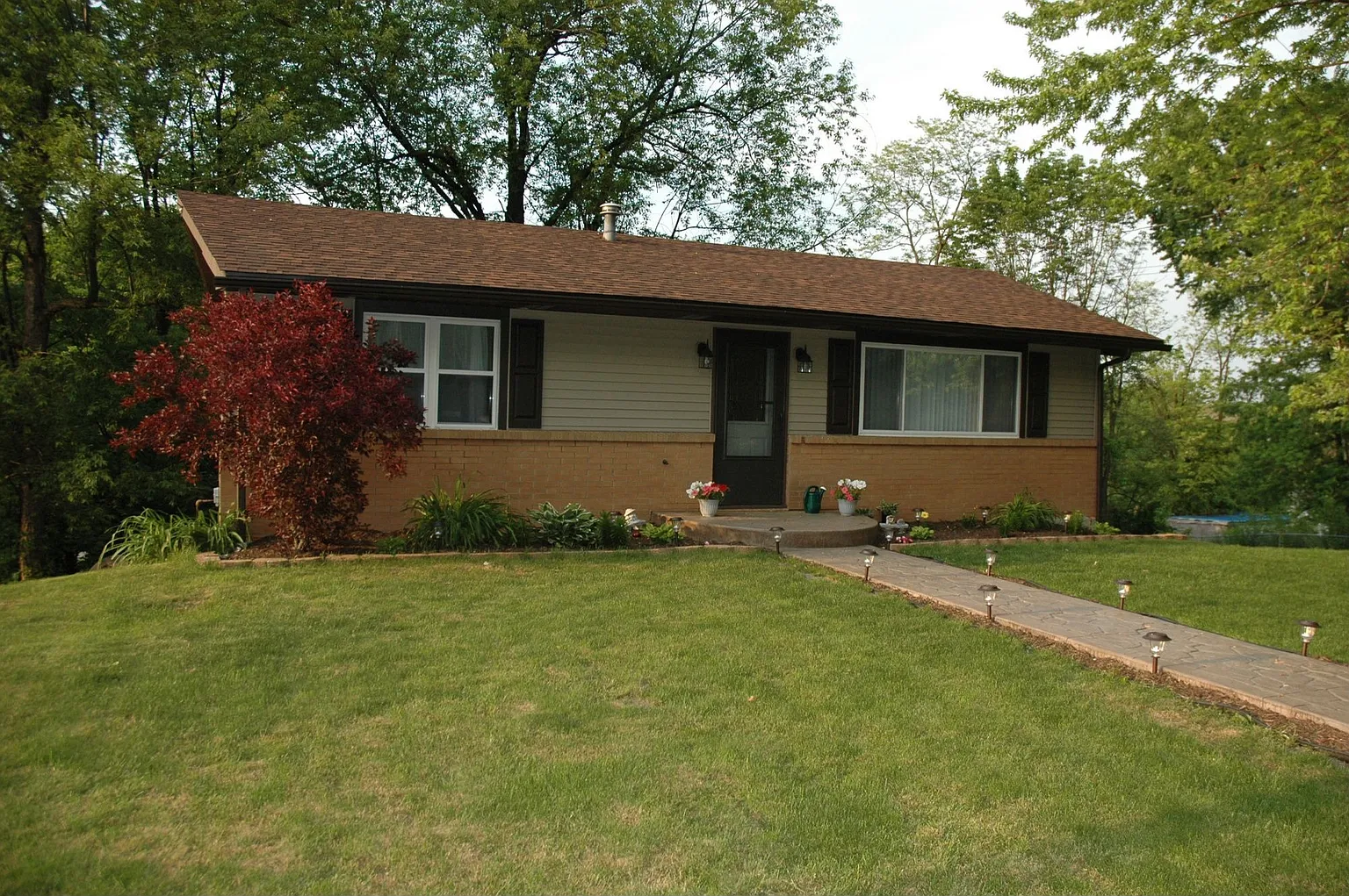 47780 Lincoln St photo 1