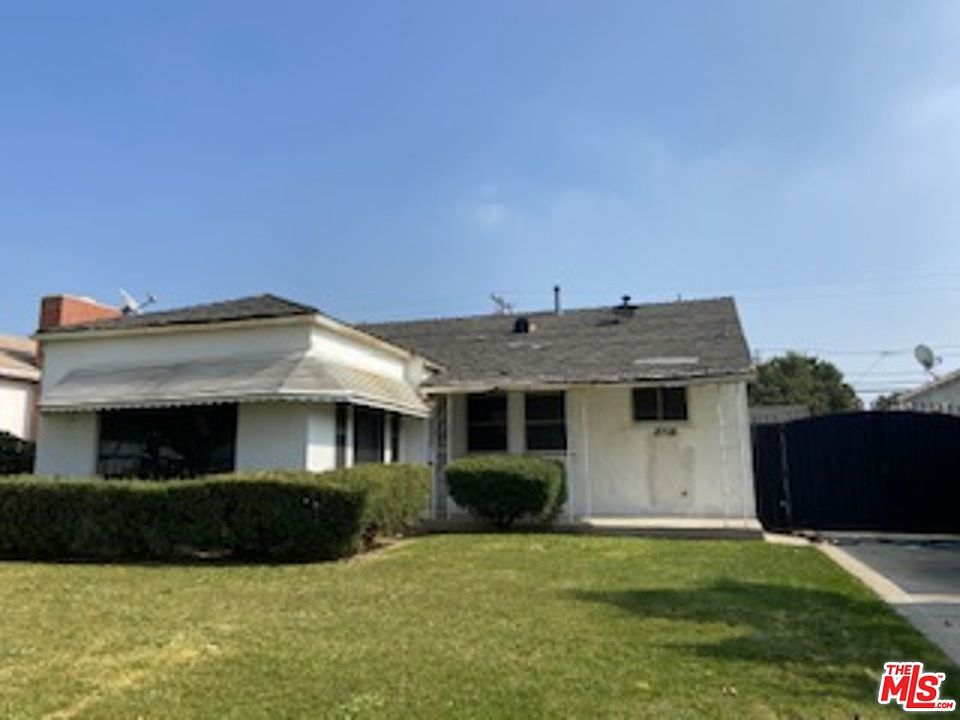 1st image of 8708 S 12th Ave