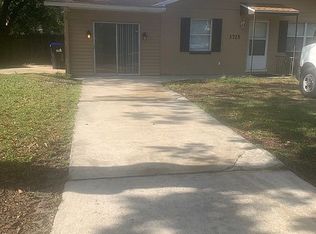 3715 Pembrook Dr, Orlando, FL 32810