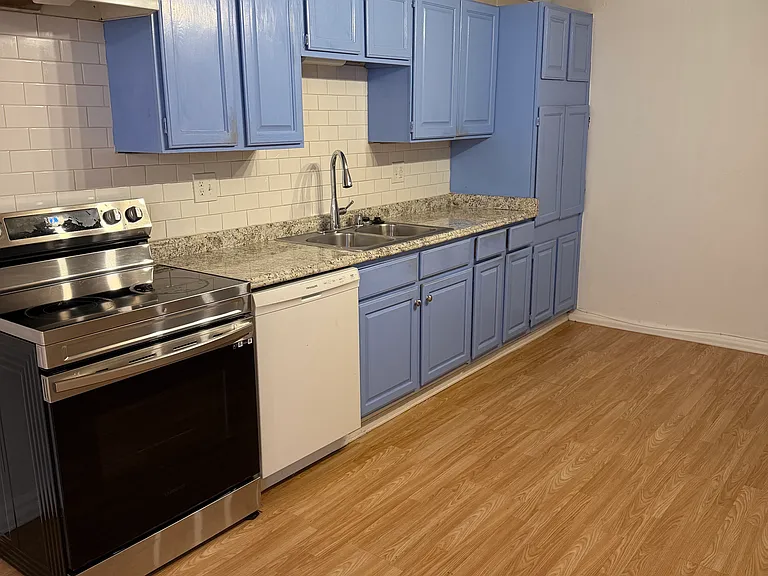 6745 Yarrow St #1-2 — Photo 11
