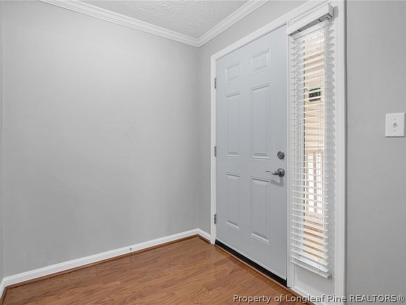 5th image of 3342 Harbour Pointe Pl Unit 9