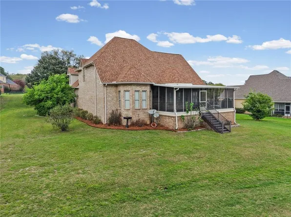 4199 Heron Lakes Dr, Mobile, AL 36693