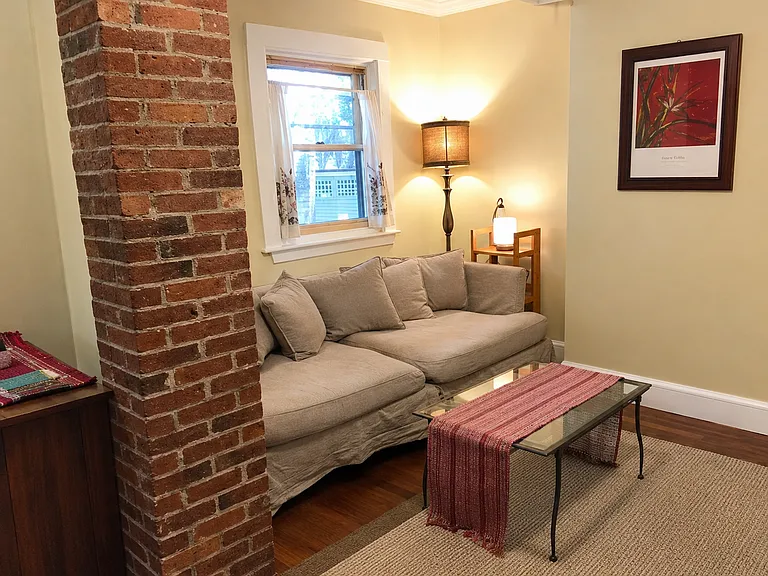 40 Gardner Rd — Photo 5