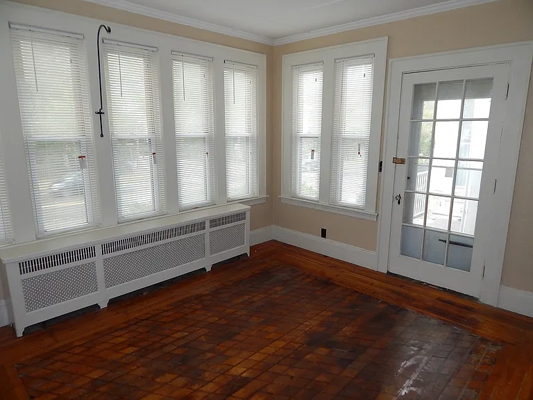 173 Broadway — Photo 10