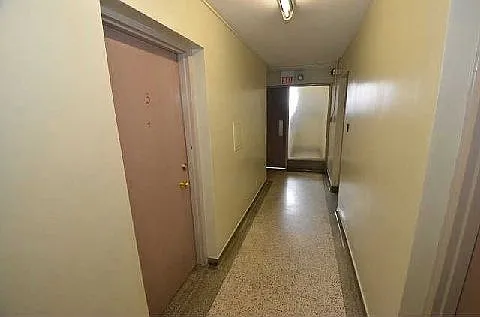 333 Gibb St #16 — Photo 2