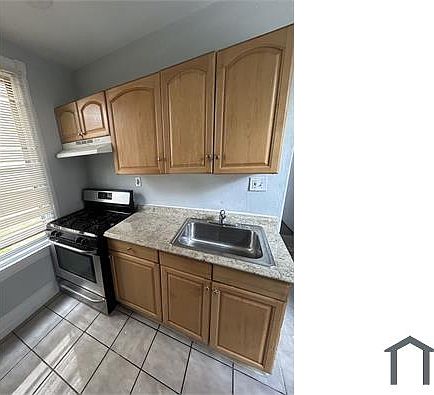5th image of 1623 Brill St #1