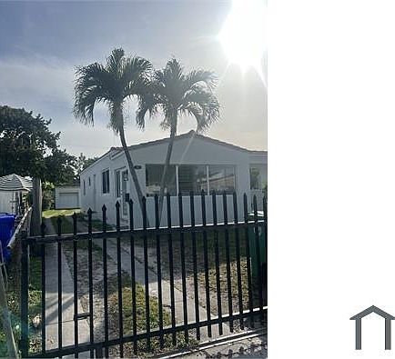 1st image of 2412 SW 11th St