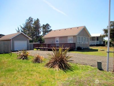 191 Jib Street NW, Ocean Shores, WA, 98569