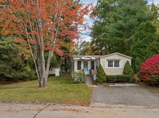 20 Arrowbrook Road, Dover, NH 03820