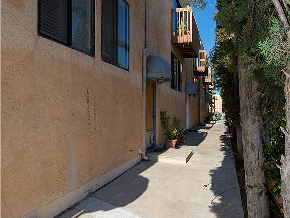 3rd image of 6912 Remmet Ave APT 5
