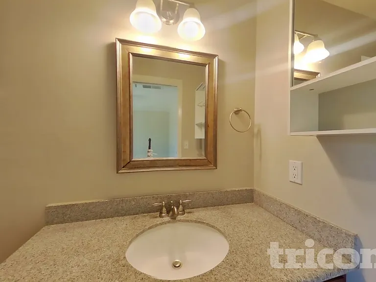1807 Alford Dr — Photo 9