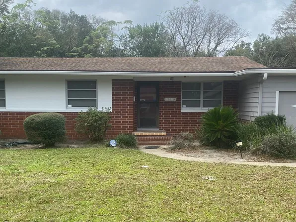 2328 Caladium Rd, Jacksonville, FL 32211