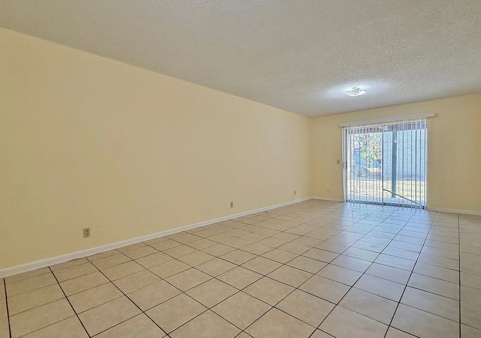 Available Now! (Pet Friendly) | Only Pay Electric + Rent — Photo 4