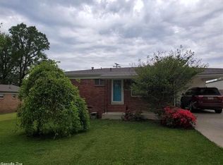 106 Walnut Dr, Paragould, AR 72450